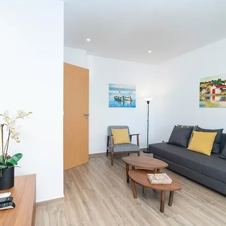 1007 Clube Rocha Lic Nr 55298 Al Апартаменты